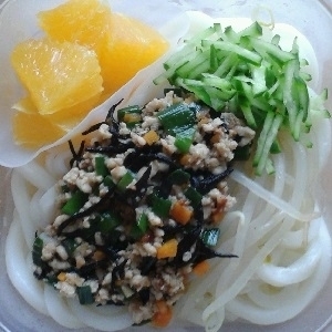 麺のお弁当~ひじきそぼろあんの冷やしうどん,お弁当,うどん,