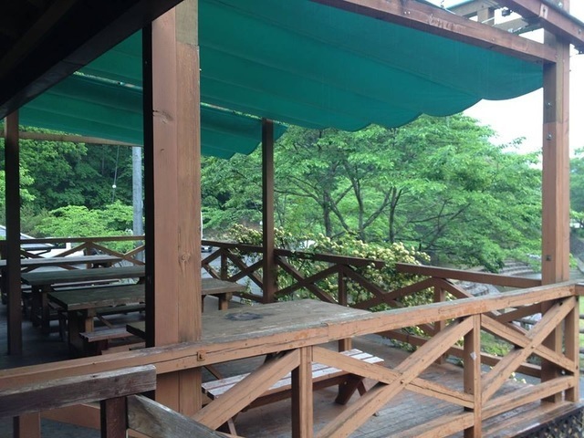 みつぎグリーンランドのデッキテラス,雨,バーベキュー,広島