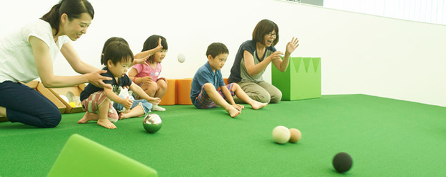 おやっこひろば,日本未来科学館,プラネタリム,親子