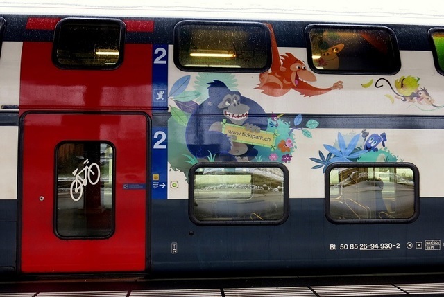 Familienwagen,海外,子育て,事情