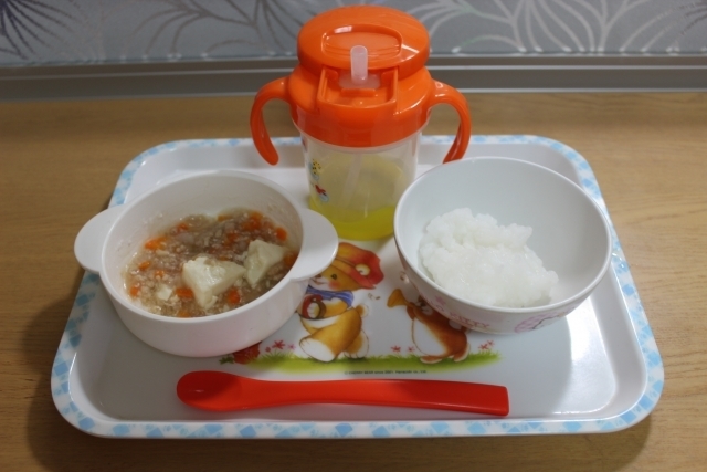 離乳食,離乳食,椅子,おすすめ