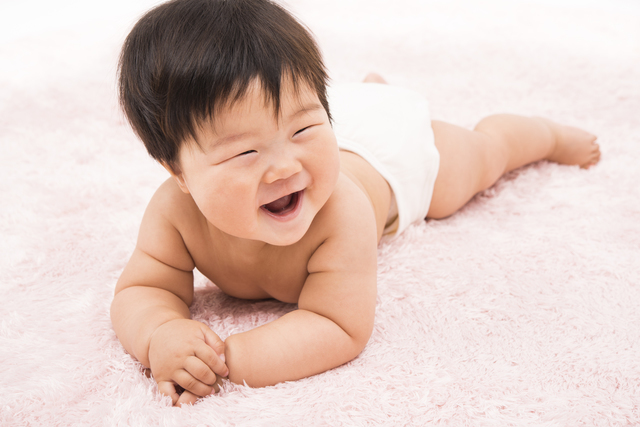 赤ちゃん笑顔裸,おすすめ,ベビー,ローション