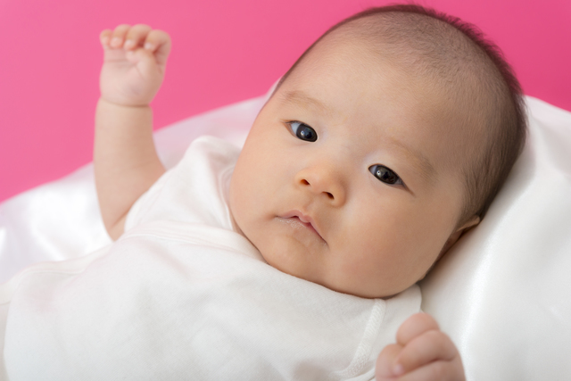 生後1ヶ月の赤ちゃん,赤ちゃん,