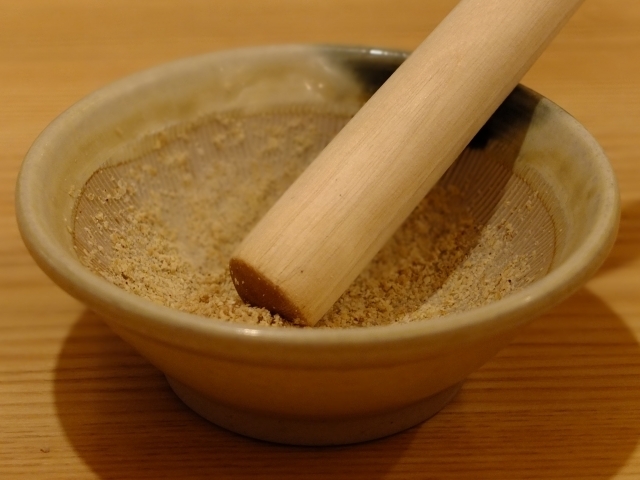 すりばちとすりこぎ,離乳食,うどん,