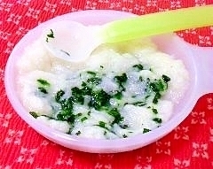 離乳食初期 ほうれん草パン粥,離乳食,ほうれん草,