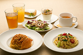 カプリカフェ アトレヴィ田端店,トレインビュー,田端,ランチ