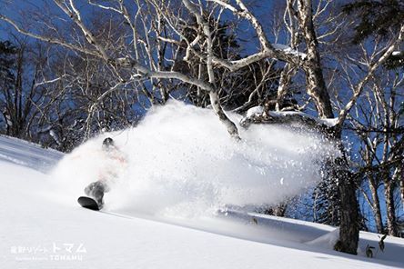 星野リゾートトマムスキー場,北海道,雪遊び,託児