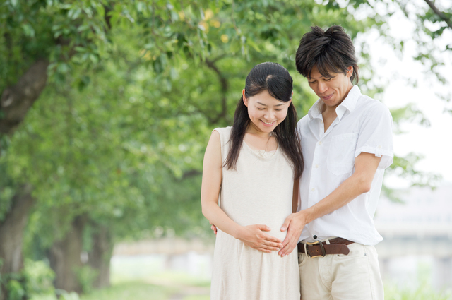 妊婦さんと旦那さん,マタニティフォト,衣装,