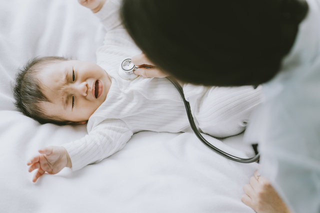 生後3ヶ月頃 病院へ連れていく目安やエピソードを教えて お悩み相談 Cozre コズレ 子育てマガジン