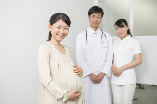 妊婦とお医者さん,妊娠,11週,症状