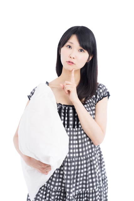 疑問を感じる女性,妊娠13週,