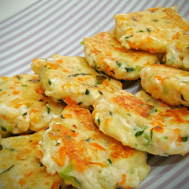 離乳食後期~手づかみ食べに!豆腐ハンバーグ ,離乳食,ハンバーグ,