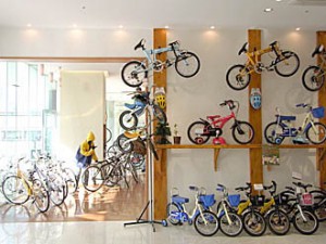 横浜ベイクォーターの自転車売場