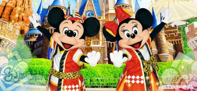 年パスを購入してディズニーのパレードが見放題なイメージ画像