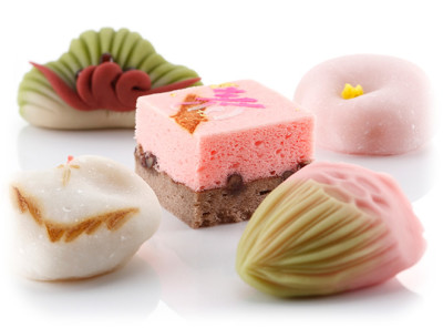 名古屋の和菓子で祝い菓子を頂くのイメージ画像