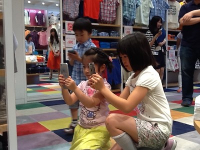 サンリオファン必見!アプリ『UNIQLO CAMERAでPON!』全国キャンペーン開始!|ユニクロカメラ