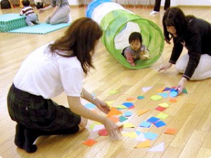 知育とあそびで、心も体もすくすく伸ばせる母と子の幼児教室