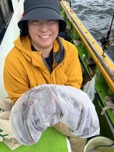 1781075446-1-8704-ck.jpg