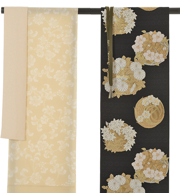 着物　❤️美品❤️訪問着 薔薇模様　✨草履つけます✨ 受注会終了】普通袖 訪問着 薔薇と蝶のワルツ（若草）