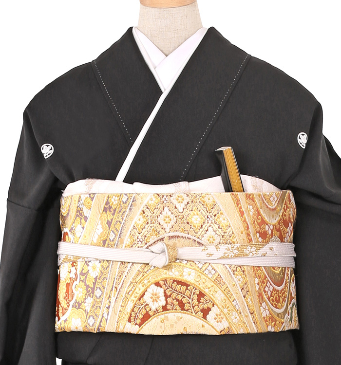 黒留袖スコッチガード済裄68cm長め