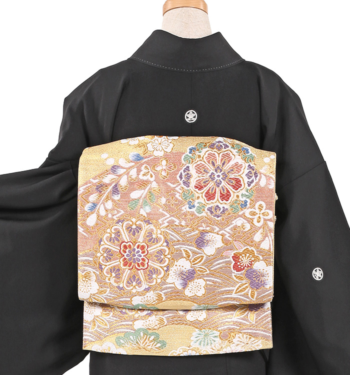 9127☆送料込み❣️ 黒留袖 着物 4枚 まとめ売り❣️ 9127☆送料込み❣️ 黒留袖 着物 4枚 まとめ売り❣️ 黒留袖 |