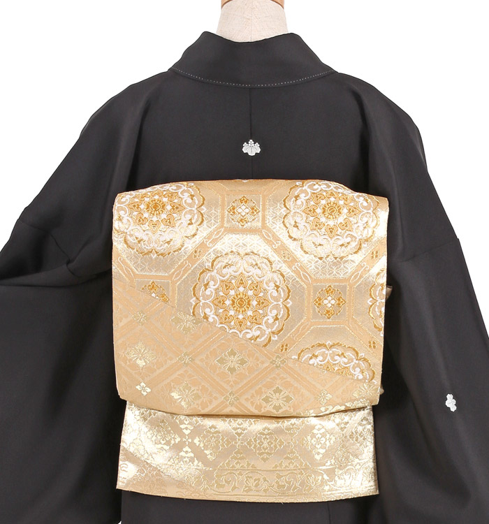 関芳 黒留袖 No.CA-0956-Lサイズ_02