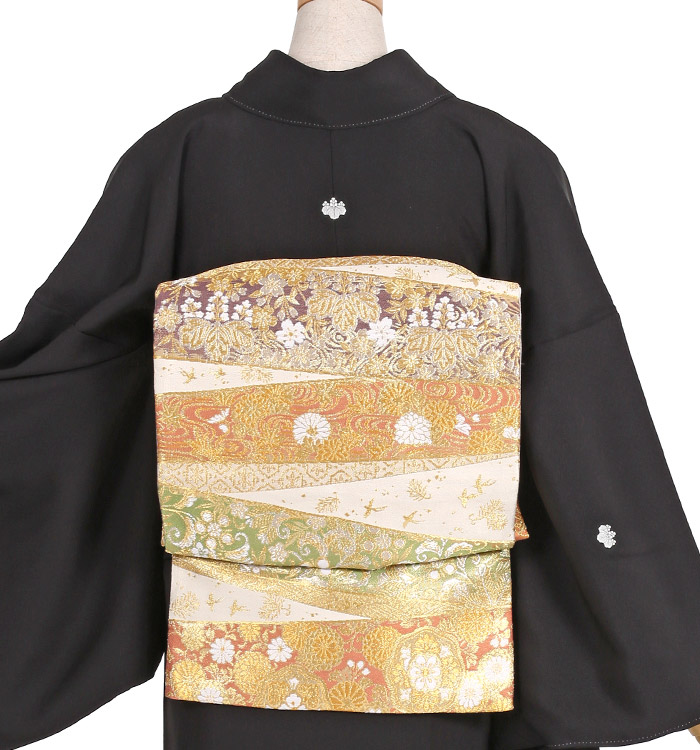 関芳 黒留袖 No.CA-0996-Lサイズ_02