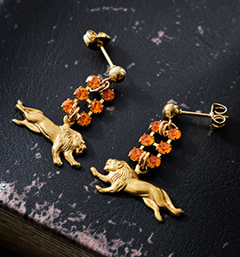 キラキラお花とあざと可愛い猫ちゃん フックピアス No.5XI-0006-00の