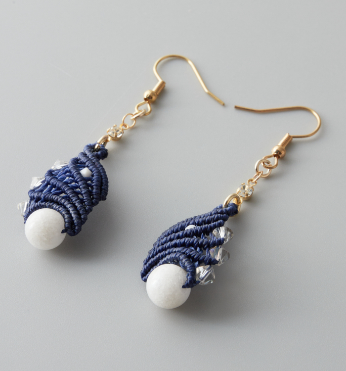 天使のマクラメピアス ネイビーブルー No.5XJ-0112-13の通販｜きもの365