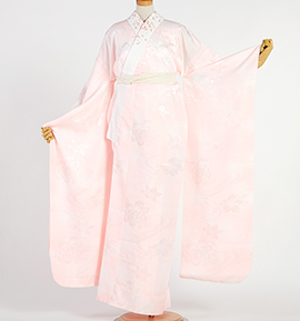 【在庫一掃セール！43枚セット】刺繍半衿付き　長襦袢　振袖用　F 刺繍半衿付き正絹長襦袢-Mサイズ No.ZA-5702-02のレンタル｜きもの365