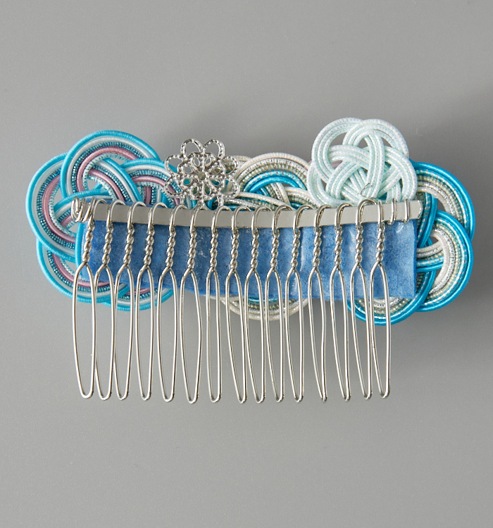 水引 櫛型の髪飾り 水色 No.5ZC-2654-04の通販｜きもの365