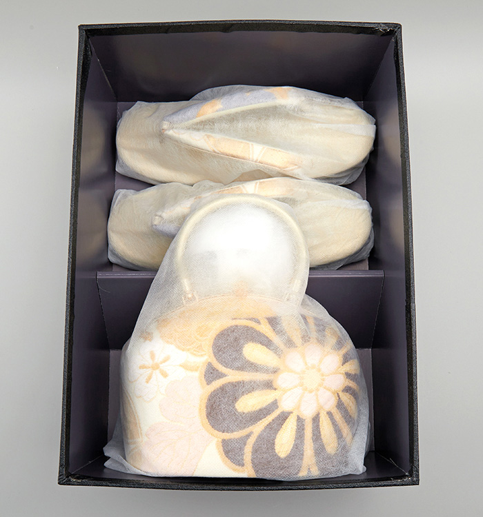 世美庵 振袖・卒業袴用草履バッグ(足サイズ:23.0cm~24.5cm) No.5ZE-1339-03-R_12