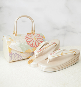 世美庵 振袖・卒業袴用草履バッグ（足サイズ：23.0cm～24.5cm） No.5ZE-1530-13