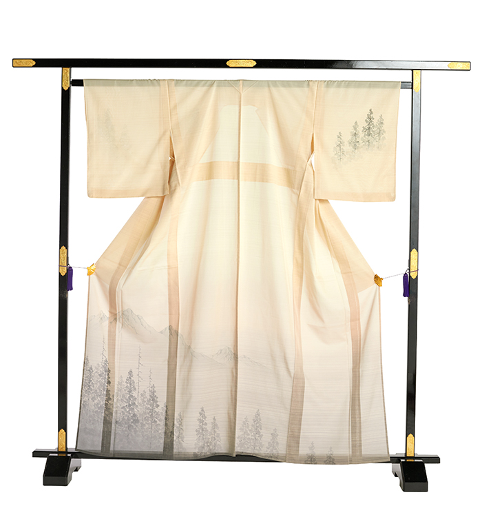 A5 美品 単衣 季節の花々模様 染め 白 紬 正絹 訪問着 着物 着物単品】夏 紬訪問着 No.5ZH-0194-SSサイズの通販｜きもの365