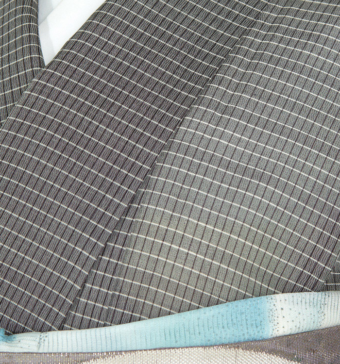 m*o様 紬着物、新品美品、正絹、サマー、上品な飽き無い格子柄。丈夫シワ成り難い m*o様 紬着物、新品美品、正絹、サマー、上品な飽き無い格子柄