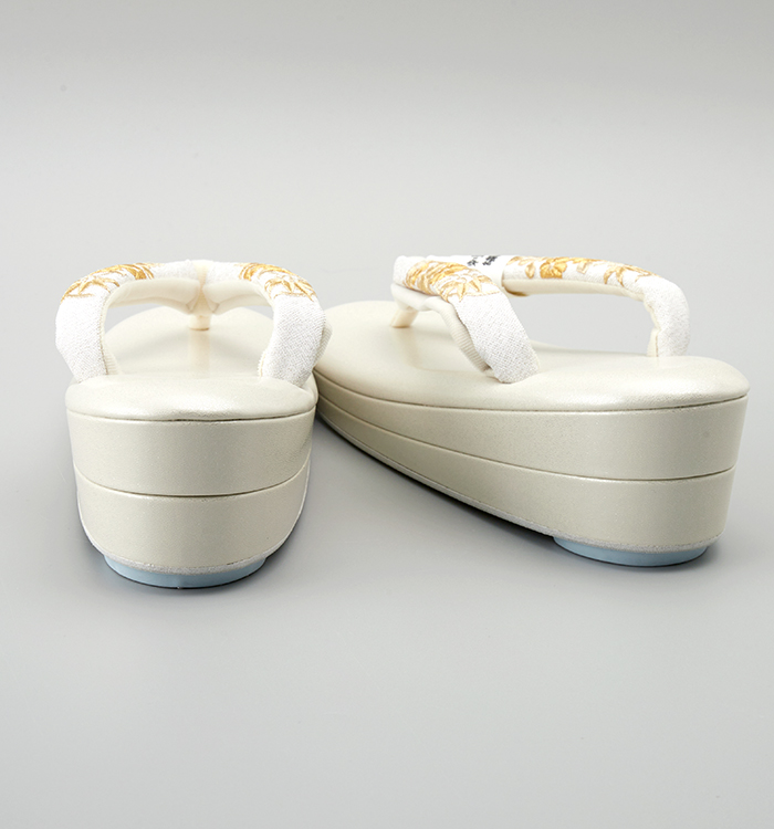 正絹刺繍鼻緒 礼装用草履（足サイズ：23.0cm～24.5cm） No.5ZP-0017-03_03