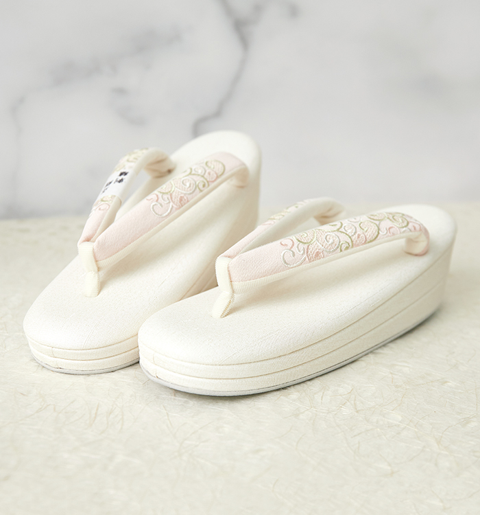 正絹刺繍鼻緒 礼装用草履（足サイズ：22.5cm～24.0cm） No.5ZP-0018-02