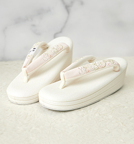 正絹刺繍鼻緒 礼装用草履(足サイズ:23.0cm~24.5cm) No.5ZP-0018-03