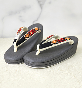 正絹刺繍鼻緒 洒落用草履(足サイズ:22.5cm~24.0cm) No.5ZP-0020-02