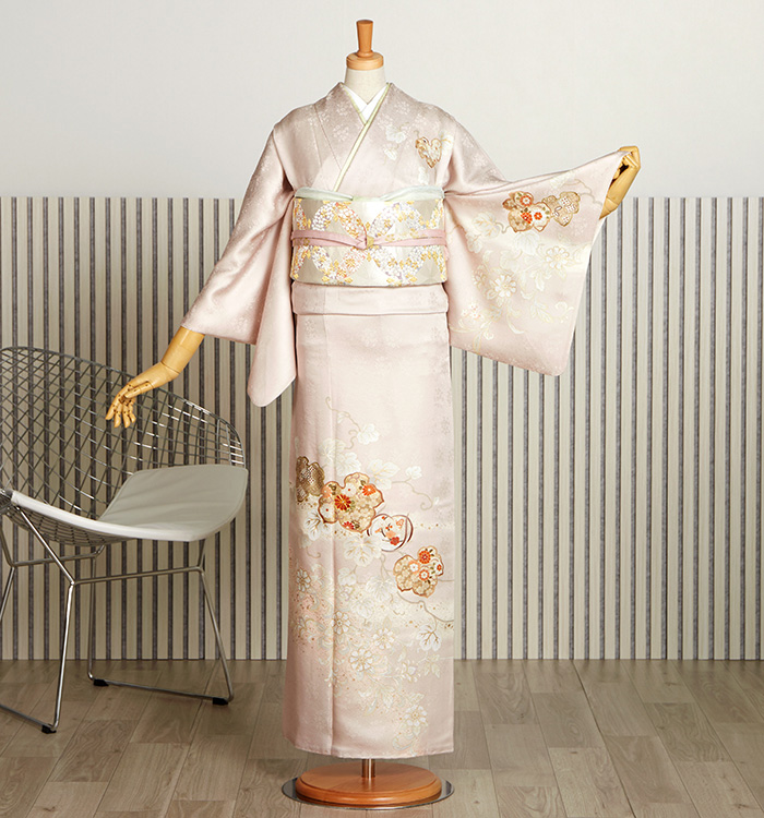 もち様　光沢のある着物生地で作られた美しい色合いと金魚が可愛い高級感のある招き猫 美しいキモノ掲載柄 訪問着 No.AA-4891-ワイド-MOサイズのレンタル