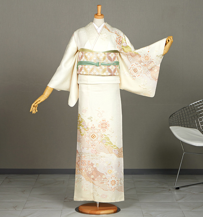 HF-2 着物　小紋　乳白色　草花　花柄　金彩　単衣　美品 HF-2 着物 小紋 乳白色 草花 花柄 金彩 単衣 美品