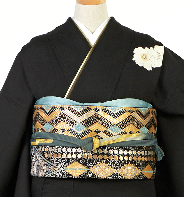 着物月花 中村玉緒 桜 花びら 訪問着 未使用品 正絹 共八掛