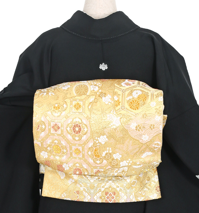 黒留袖 4 確認用 江戸褄 留 袖縫い取り未仕立正絹黒留袖 未仕立正絹江戸妻 格安未仕立