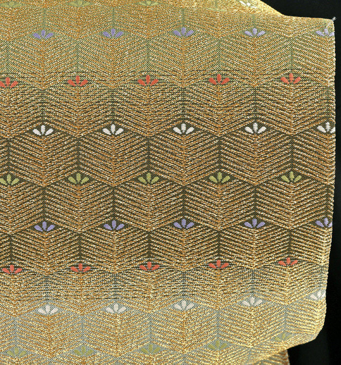 圧巻❣️エレガントで品格溢れる総刺繍(手刺繍)の最高級品黒留袖23点フルセット 圧巻❣️エレガントで品格溢れる総刺繍(手刺繍)の最高級品黒留袖