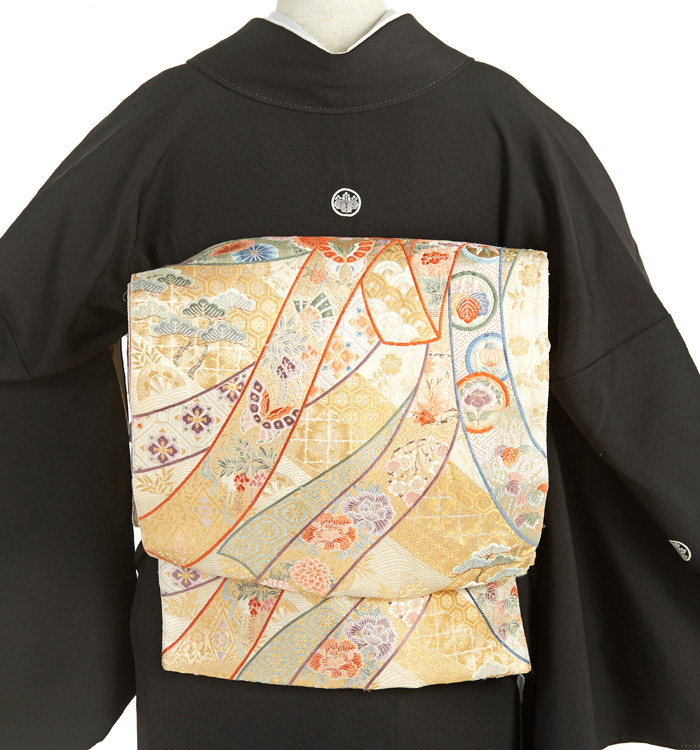 関芳 黒留袖 No.CA-1378-Mサイズ_02