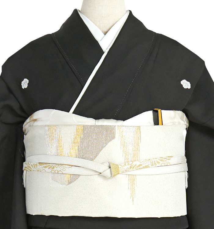 黒留袖（専用襦袢付）No.CA-1804-Sサイズ_01
