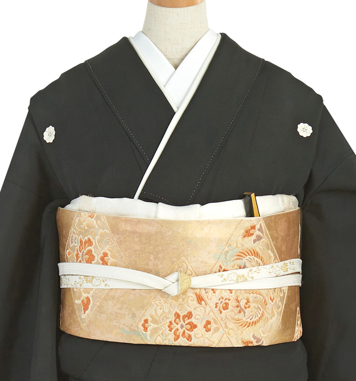 【412】黒留袖 ハイクラス手刺繍の黒留袖をレンタルするなら留袖マイセレクト