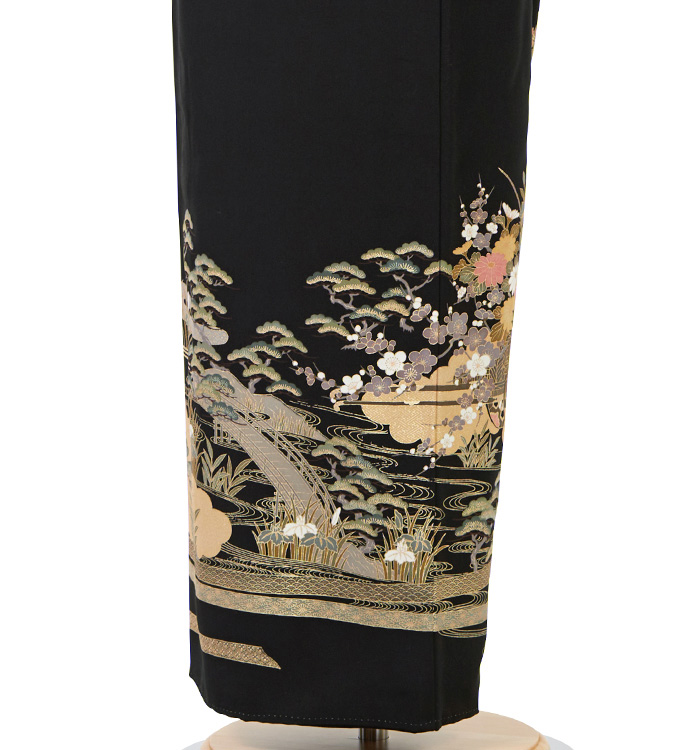 J138☆送料込み❣️ 黒留袖 着物 4枚 まとめ売り❣️ 着物 千總 本加工 黒留袖 純国産糸使用 あすかや [商品番号