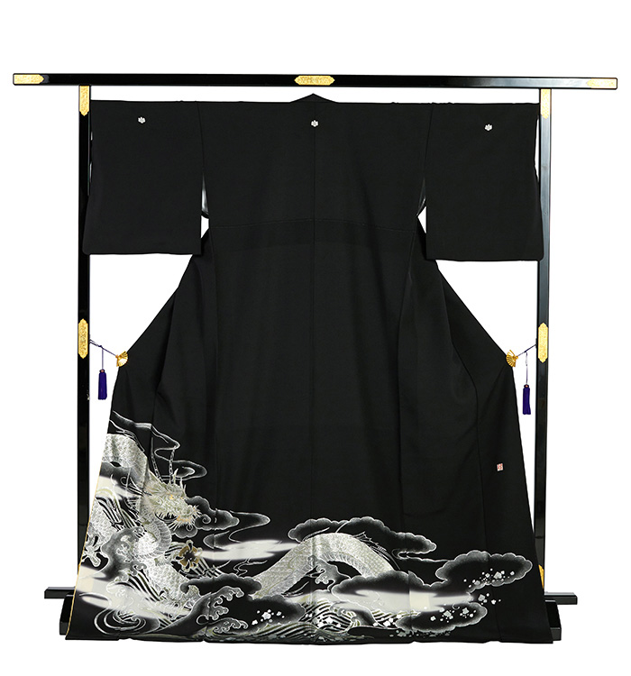 桂由美 黒留袖 No.CA-2424-トール-LLサイズ_03