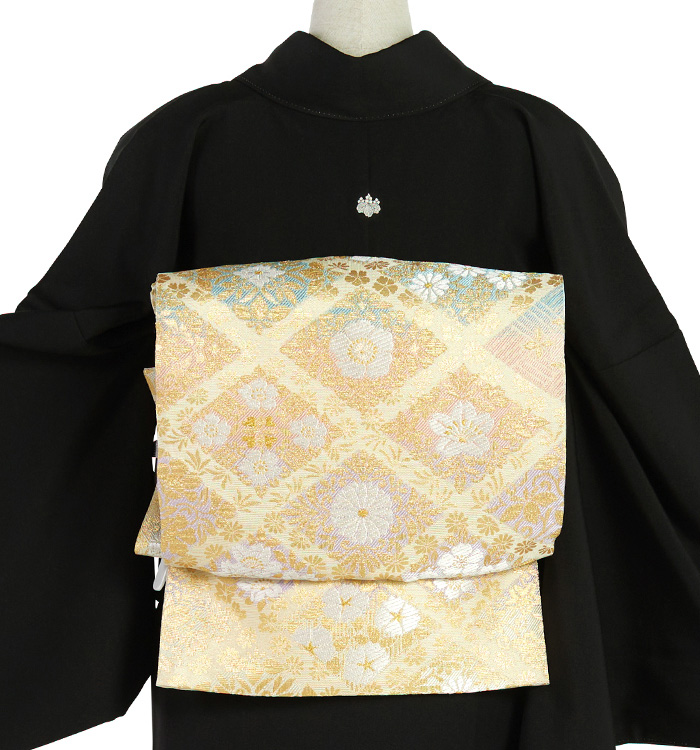 J134☆送料込み❣️ 黒留袖 着物 4枚 まとめ売り❣️ 黒留袖 No.CA-2434-Mサイズのレンタル｜きもの365